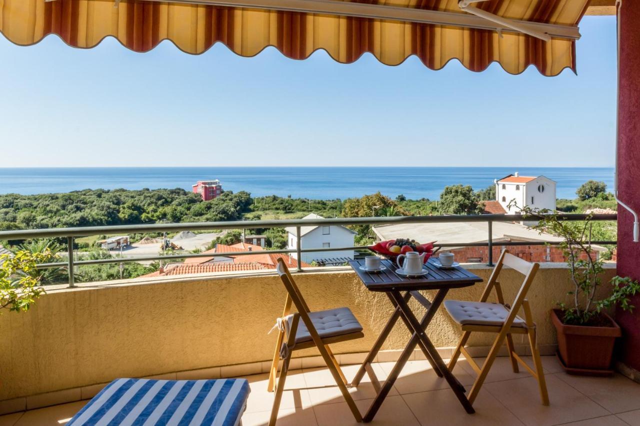 Montenegro Apartment *